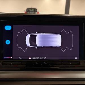 VW Multivan 2.0 TDI Life DSG