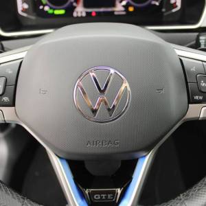 VW Passat GTE Plug-In Hybrid AUTOMATIK *HEAD-UP, LED, NAVIGACIJA, KAMERA*