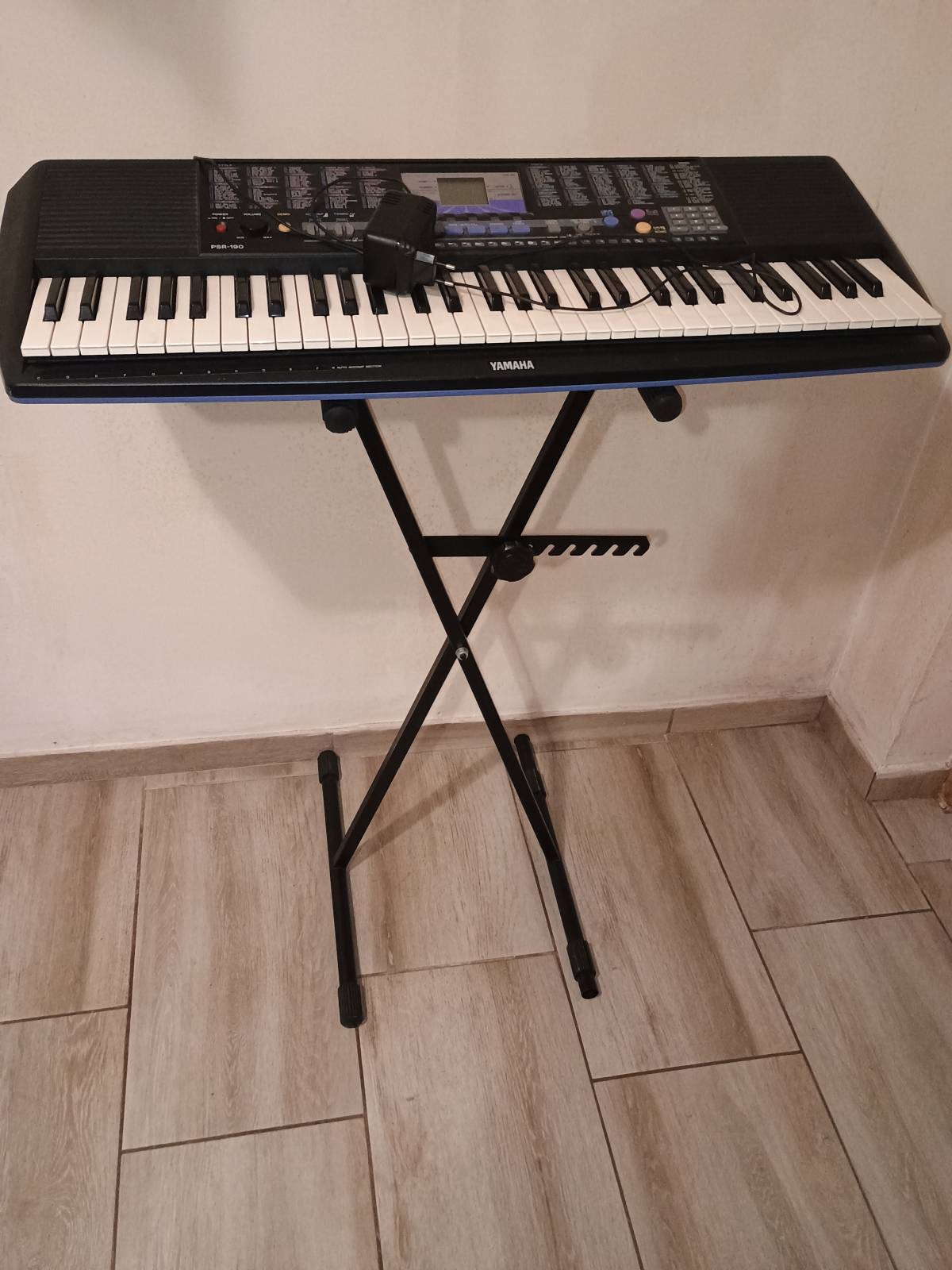 Yamaha klavijatura