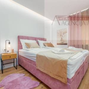 Zadar Borik novouređeni i namješteni stan 70 m2