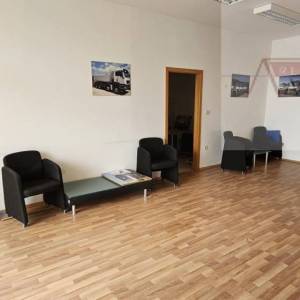 Zadar Borik poslovni prostor 149 m2 top lokacija