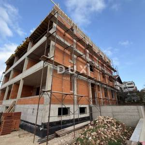 ZADAR – CRVENE KUĆE - Stan 64m², garaža + parking!