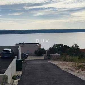 ZADAR, MASLENICA - PRILIKA! Pravilno građevinsko zemljište s pogledom!