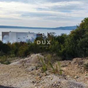 ZADAR, MASLENICA - PRILIKA! Pravilno građevinsko zemljište s pogledom!