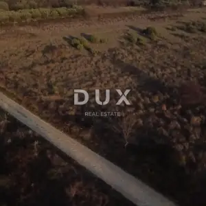 ZADAR, MURVICA - Poljoprivredno zemljište 2200m²