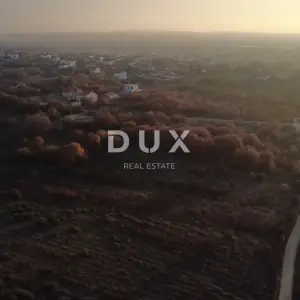 ZADAR, MURVICA - Poljoprivredno zemljište 2200m²