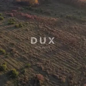 ZADAR, MURVICA - Poljoprivredno zemljište 2200m²