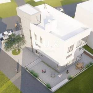 ZADAR, PLOVANIJA - PRILIKA! Novogradnja na top lokaciji!