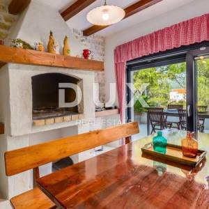 ZADAR, PRIDRAGA - Luksuzna vila s bazenom u blizini mora