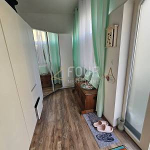 Zadar, Vodice, samostojeća kuća, 220m2