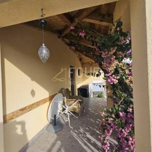 Zadar, Vodice, samostojeća kuća, 220m2