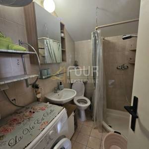 Zadar, Vodice, samostojeća kuća, 220m2