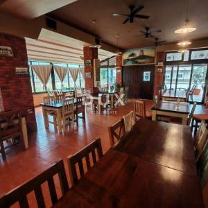 ZADAR, ZATON - Poznati uhodani restoran na prometnoj lokaciji s ogromnim parkingom!