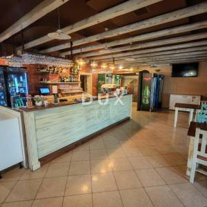 ZADAR, ZATON - Poznati uhodani restoran na prometnoj lokaciji s ogromnim parkingom!