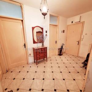 ZADARSKA RIVA - STAN 85m2, 1. kat, 1.red do mora