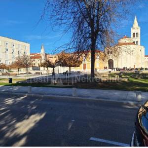 ZADARSKA RIVA - STAN 85m2, 1. kat, 1.red do mora