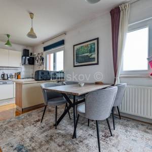 Zagreb, Blato, peterosoban stan sa potencijalom