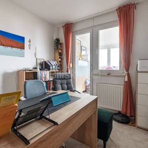 Zagreb, Blato, peterosoban stan sa potencijalom