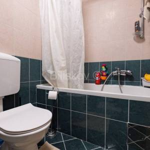 Zagreb, Blato, peterosoban stan sa potencijalom