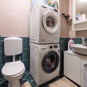 Zagreb, Blato, peterosoban stan sa potencijalom