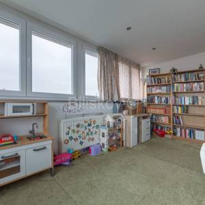 Zagreb, Blato, peterosoban stan sa potencijalom