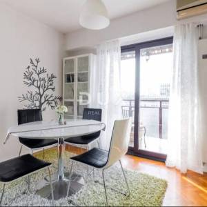 ZAGREB - CENTAR, DEŽELIĆEVA - predivan komforan 3S stan, TOP LOKACIJA!