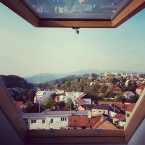 Zagreb-Črnomerec, 2.5-sobni stan u potkrovlju zgrade s liftom, 65m2