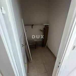 ZAGREB, DONJA DUBRAVA - Investicijska prilika! Višenamjenski poslovni prostor