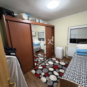 ZAGREB, DONJA DUBRAVA - Kuća s investicijskim potencijalom