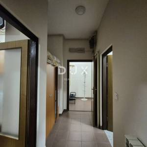 ZAGREB, DONJA DUBRAVA - Prizemni stan otvorenog koncepta s dodatnim mogućnostima