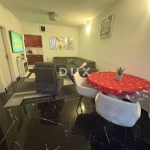 ZAGREB, DONJA DUBRAVA - Stan sa dvorištem 