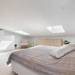 Zagreb-Draškovićeva, mir u centru-dvorišna oaza, dvoetažni stan, 63m2