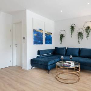 Zagreb-Draškovićeva, mir u centru-dvorišna oaza, dvoetažni stan, 63m2