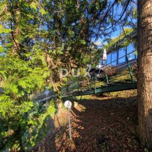 ZAGREB, GORNJI GRAD - Jedinstvena kuća uronjena u prirodu