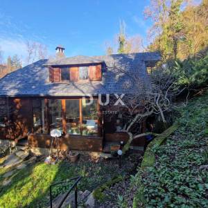 ZAGREB, GORNJI GRAD - Jedinstvena kuća uronjena u prirodu