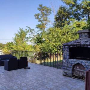 Zagreb-Mlinovi, 2s stan 51m2 s zasebnim ulazom, mirna lokacija