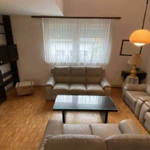 Zagreb-Trnovčica, dvoetažni 4S stan u kući, 2.kat+visoko potkrovlje