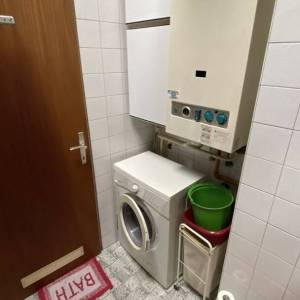 Zagreb-Trnovčica, dvoetažni 4S stan u kući, 2.kat+visoko potkrovlje