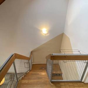 Zagreb-Trnovčica, dvoetažni 4S stan u kući, 2.kat+visoko potkrovlje