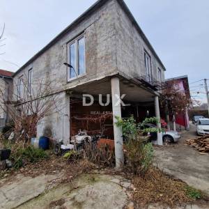 ZAGREB, ŽITNJAK - Stambeno-poslovni objekt za adaptaciju