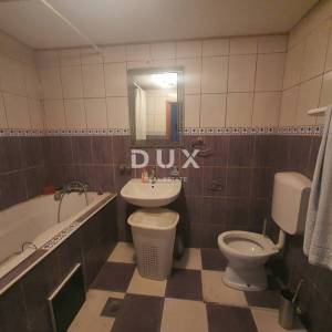 ZAGREB,ŠAŠINOVEC- Nekretnina s potencijalom; kuća i gospodarski objekt na 1000 m²