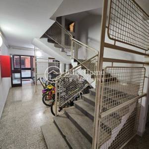 Zagreb/ŠPANSKO/STENJEVEC/TROSOBAN stan okružen zelenilom/TOP LOKACIJA!