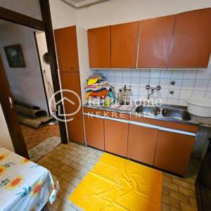 Zagreb/ŠPANSKO/STENJEVEC/TROSOBAN stan okružen zelenilom/TOP LOKACIJA!