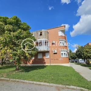 Zagreb/ŠPANSKO/STENJEVEC/TROSOBAN stan okružen zelenilom/TOP LOKACIJA!