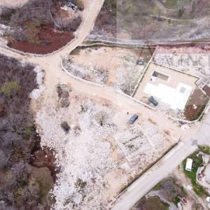 Zagvozd građevinsko zemljište 881 m2 - odlična lokacija
