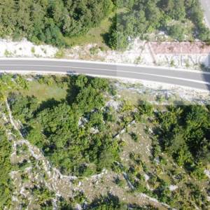 Zagvozd građevinsko zemljište 1817 m2 - novo u ponudi