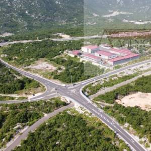 Zagvozd građevinsko zemljište 1817 m2 - novo u ponudi