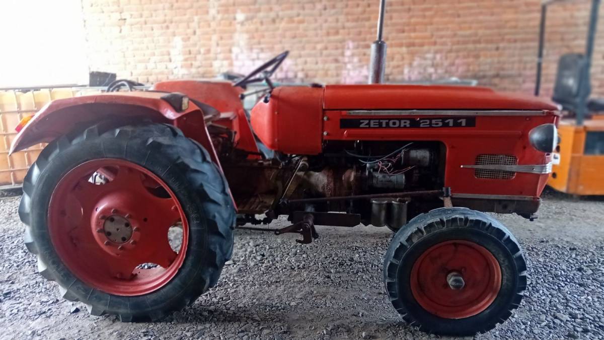 Zetor 2511