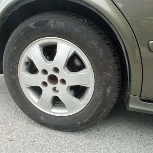 Zimske gume set sa Opel alu felgama 15"