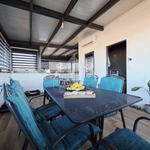 2-soban stan s uređenom krovnom terasom - Zadar, Višnjik